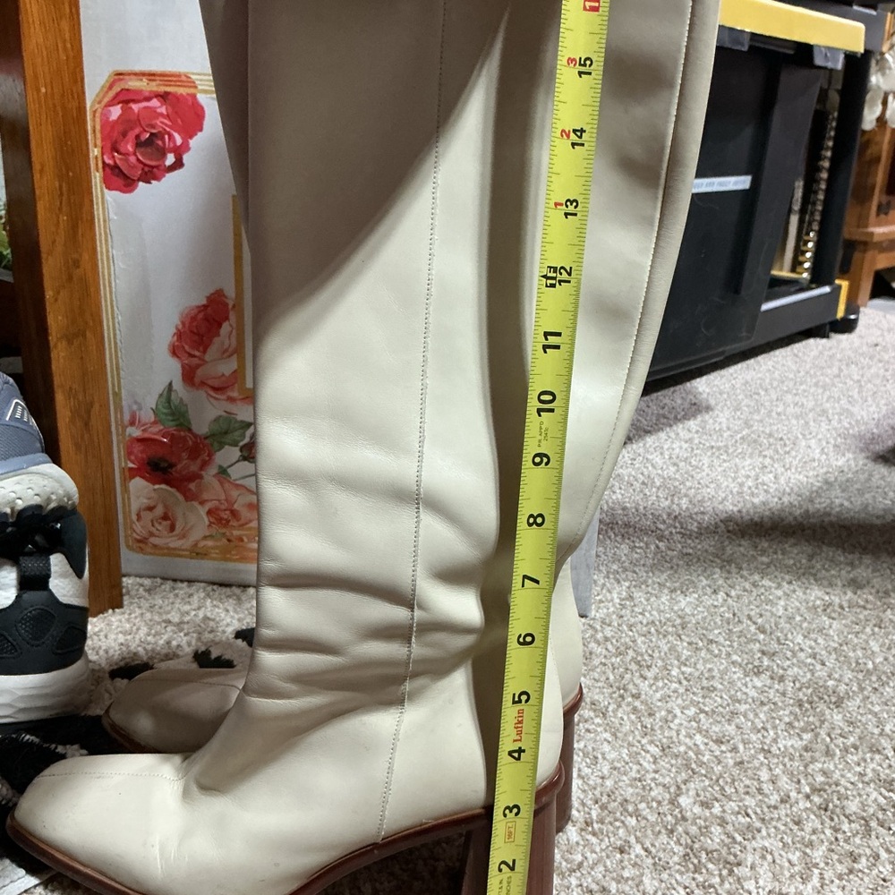 ALOHAS Cream Heeled Boots - Picture 4 of 10